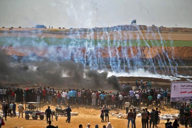 İsrail ordusu fələstinlilərə atəş açdı: 37 ölü, 1700 yaralı - FOTO/VİDEO
