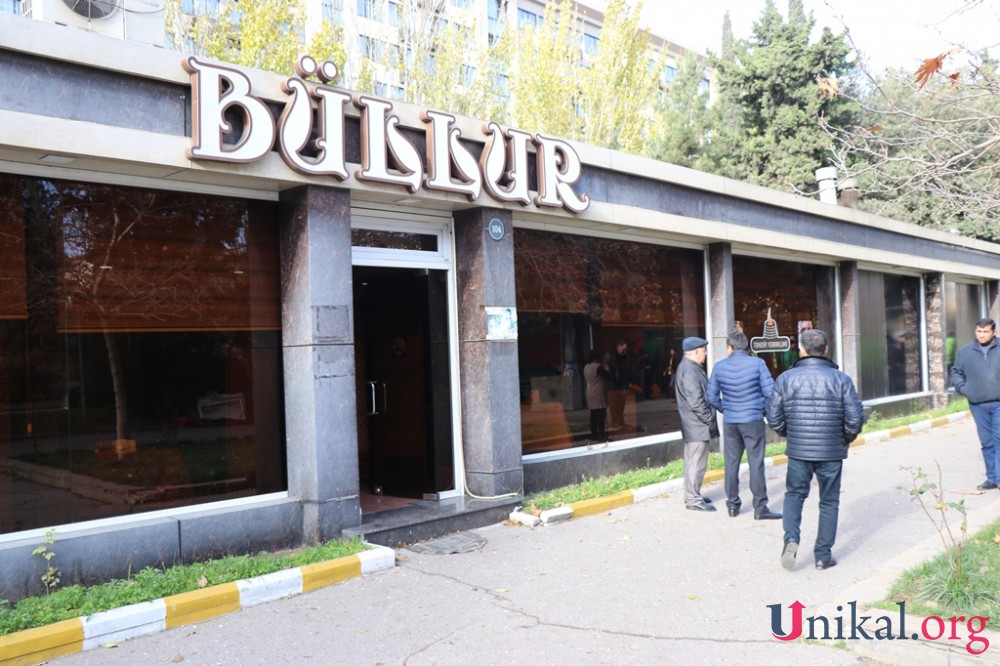 Bakı meri sabiq deputatın restoranını SÖKDÜRÜR - FOTO