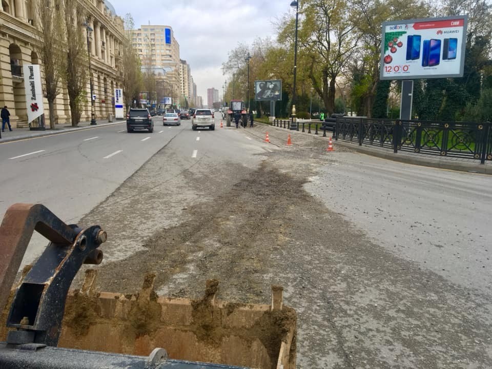 Yeni yağış-kanalizasiya xətləri çəkilir - FOTO