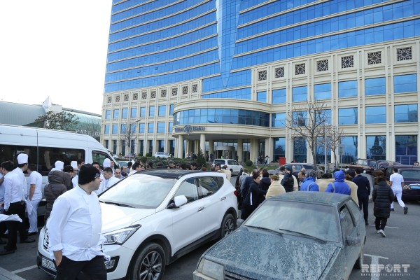  "Hilton Baku"da YANĞIN OLDU - FOTOLAR