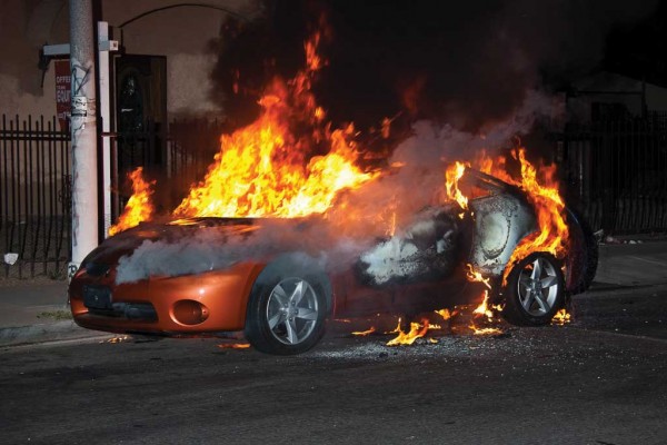 "Opel" yandı 