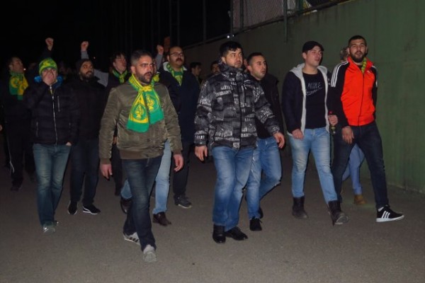 Türkiyədə klub alan Azərbaycanlı iş adamına qarşı ETİRAZ AKSİYASI - FOTO (VİDEO)