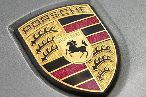 "Porsche" 1200-dən çox avtomobili geri çağırıb 