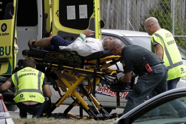 Yeni Zelandiyada terror aktında ölənlərin sayı artıb 