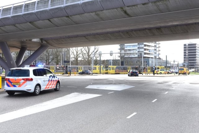 Hollandiyada tramvaya hücum - Ölən və yaralananlar var (FOTO-VİDEO)