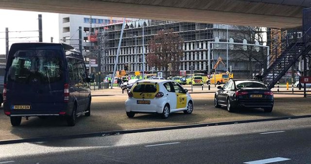 Hollandiyada tramvaya hücum - Ölən və yaralananlar var (FOTO-VİDEO)