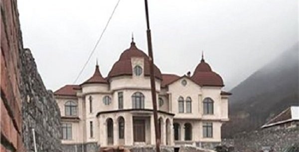 Şəki icra başçısının MÜLKLƏRİ: 5 villası və çoxsaylı obyektləri (FOTO-VİDEO)