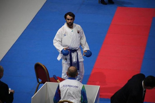 Rafael Ağayev Avropa çempionatının finalına yüksəldi 