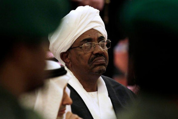 İstefa verən Sudan prezidenti həbs olundu