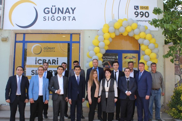 Günay Sığortanın yeni Göyçay satış ofisi açıldı - FOTO