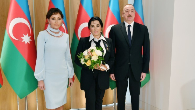Prezident və xanımı  İrina Viner-Usmanova ilə görüşdülər 
