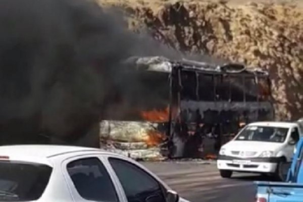 Azərbaycandan İrana ziyarətə gedən 41 zəvvarın avtobusu yandı - RƏSMİ