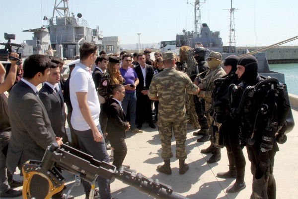 Zakir Həsənov: "Ordumuz torpaqlarımızı işğaldan azad etməyə hazırdır"