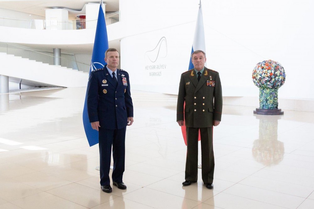 NATO komandanı ilə Gerasimov Bakıda görüşdülər  - FOTO