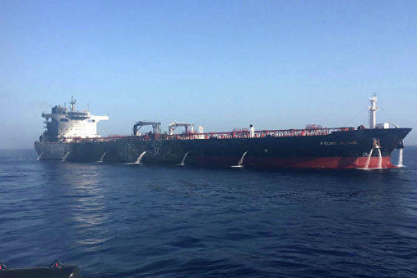 Şimali Koreya Rusiya gəmisini saxladı 