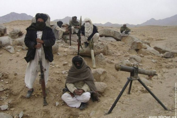 Taliban liderinin qardaşı öldürüldü 