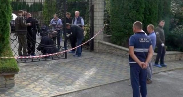 Ukrayna İqtisad Universitetinin rektoruna bağ evində sui-qəsd oldu - VİDEO