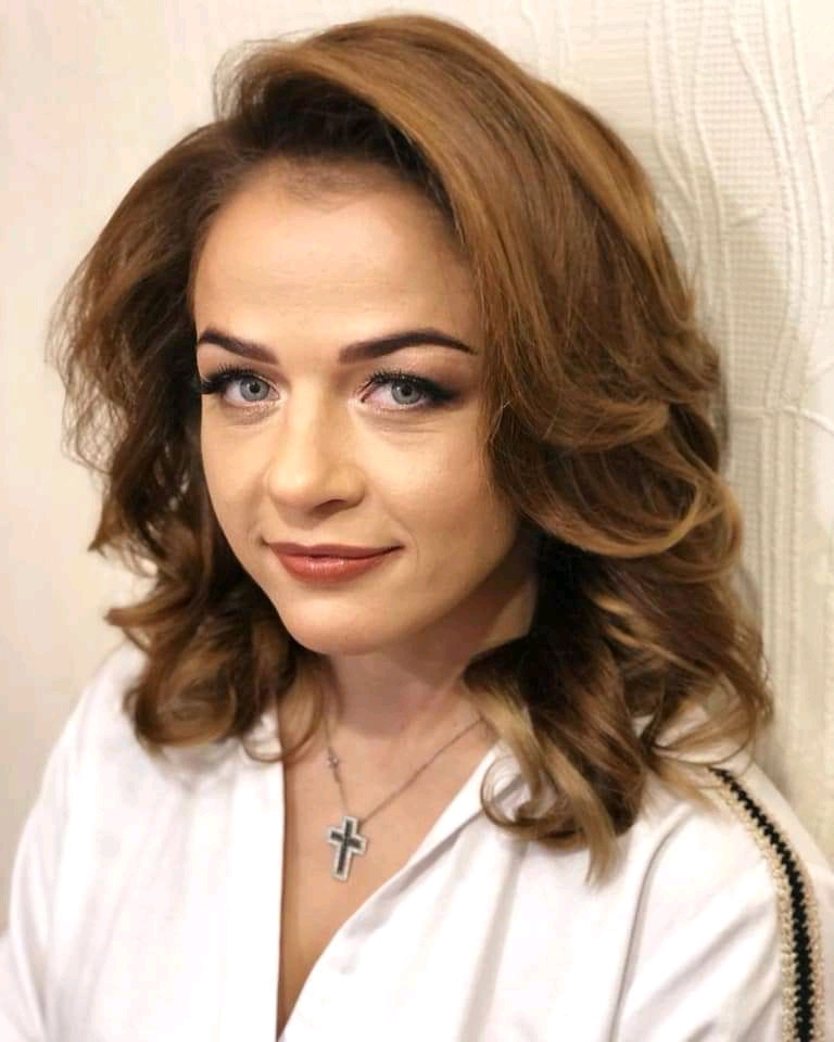 Mariya Stadnik fərqli görüntüsü ilə hər kəsi özünə heyran qoydu - FOTOLAR