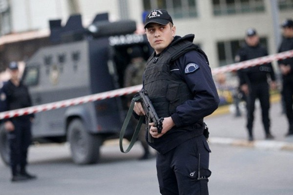 Türkiyədə 10 İŞİD terrorçusu saxlanıldı 