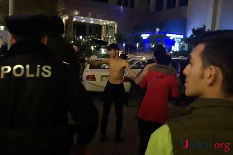 “Tarqovı”da polislərə bıçaq çıxaran şəxs belə tutuldu - VİDEO/FOTO
