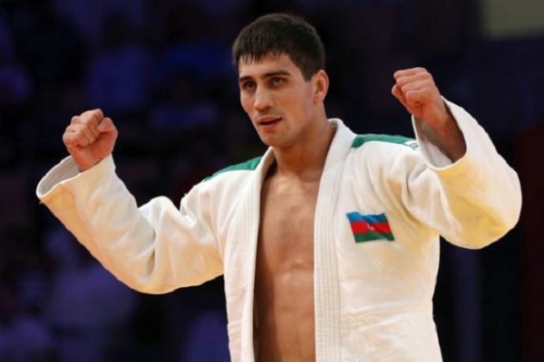 Rüstəm Orucov Çində bürünc medal qazandı 