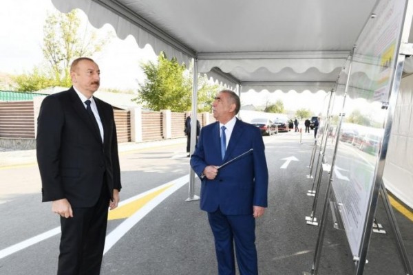 Prezident Şəmkirdə avtomobil yolunun açılışda iştirak etdi 