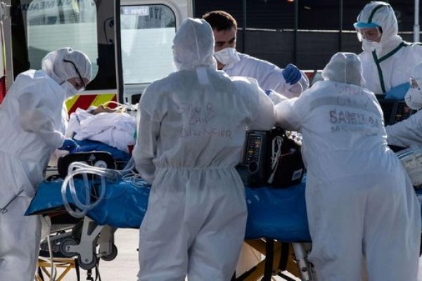Türkiyədə 24 tibb işçisi koronavirusdan öldü 