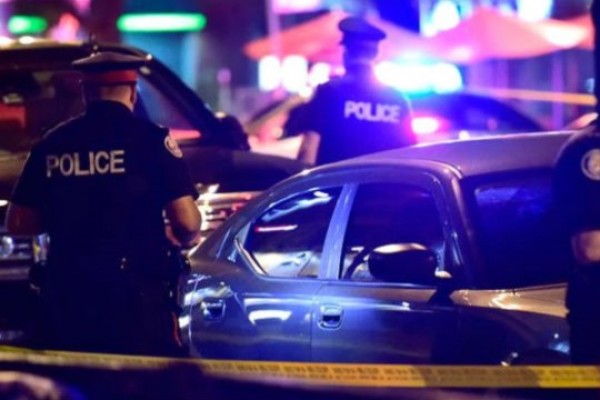 Kanadada silahlı insident: Yaralananlar var
