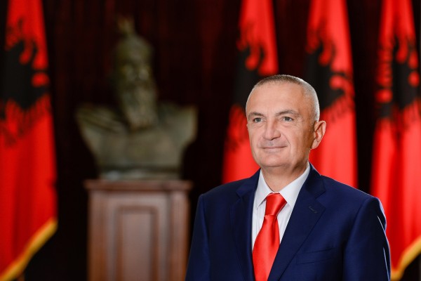 Albaniya Prezidenti Əliyevə məktub göndərdi 
