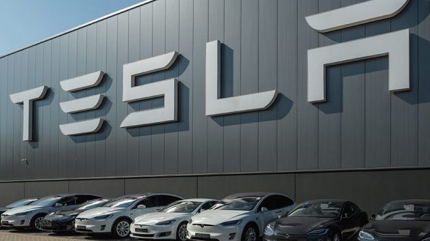 "Tesla" şirkəti  avtomatlaşdırılmış avtomobil istehsal edəcək
