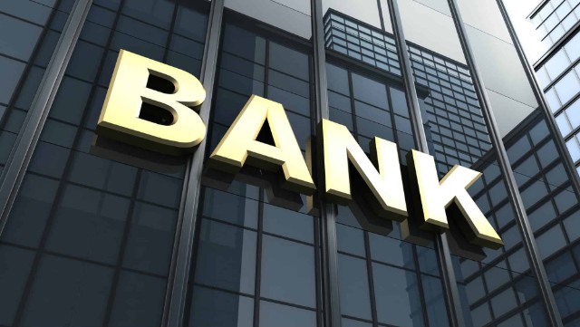 Bağlanmış 4 bankın əmanətçilərinə 542 milyon manatdan çox vəsait ödənilib 