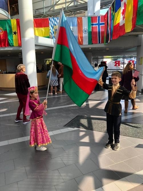 10 yaşlı azərbaycanlı ABŞ-da Prezident Mükafatı alıb - Foto