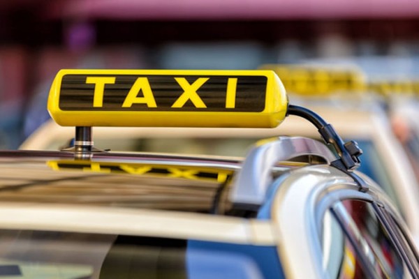 Taksi sürücüləri üçün etik qaydalarda dəyişiklik edildi 