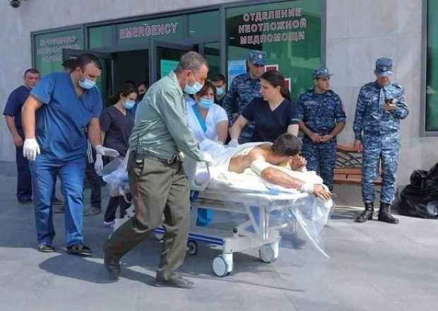 Ermənistanın xəstəxanaları ağır xəstələri qəbul etmir - yaralılara görə