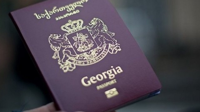 Gürcüstanda pasportlara milliyyət qrafasının əlavə edilməsi təklif olunur 