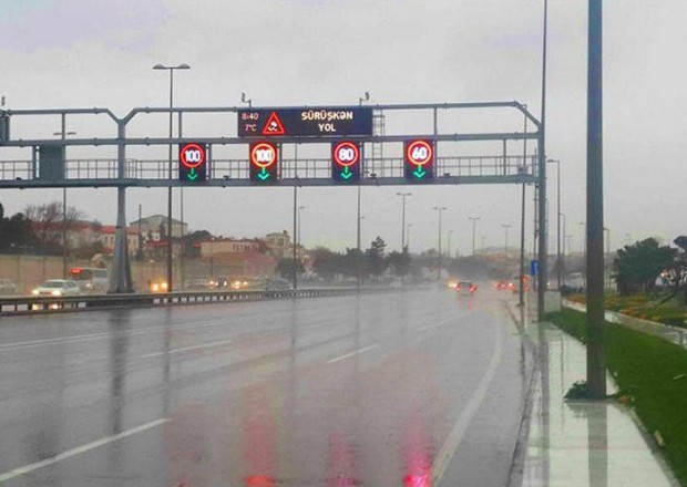BNA-dan yağışlı hava şəraiti ilə bağlı sürücülərə XƏBƏRDARLIQ