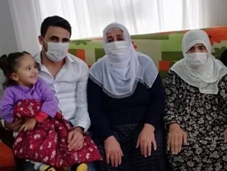 Türkiyədə 106 yaşlı qadın koronavirusa qalib gəldi - FOTO