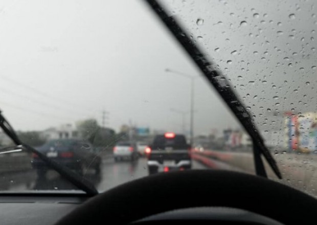 DYP-dən yağışlı hava ilə bağlı sürücülərə MÜRACİƏT