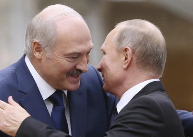 Rusiya Belarusa 3 milyard dollar kredit verə bilər - Lukaşenko və Putin görüşəcək