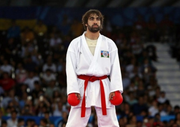 Rafael Ağayev finalda uduzdu 