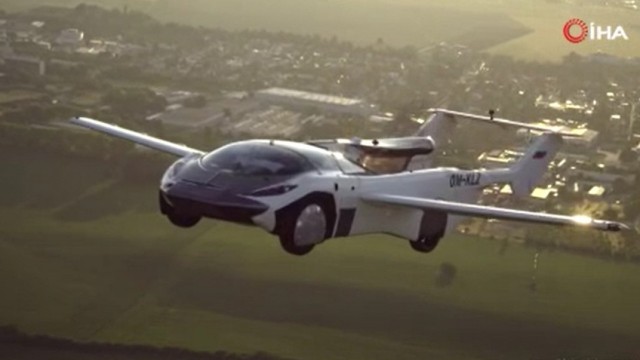Uçan avtomobil ilk şəhərlərarası uçuşunu həyata keçirdi - VİDEO