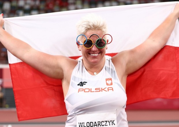 Polşalı qadın atlet ardıcıl üçüncü dəfə olimpiya çempionu OLDU