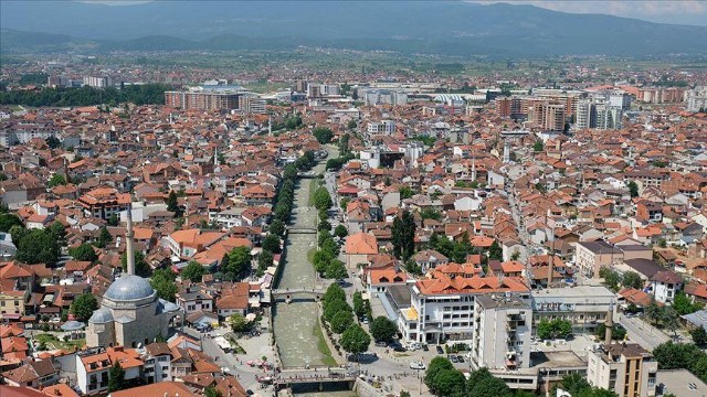 AB Serbiya və Kosova ilə danışıqlara başladı 