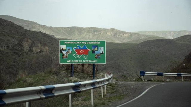 Azərbaycan Gorus-Qafan yolunda daha bir qadağa tətbiq ETDİ