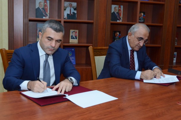 UNEC ilə Bank Respublika arasında memorandum imzalandı - FOTOLAR