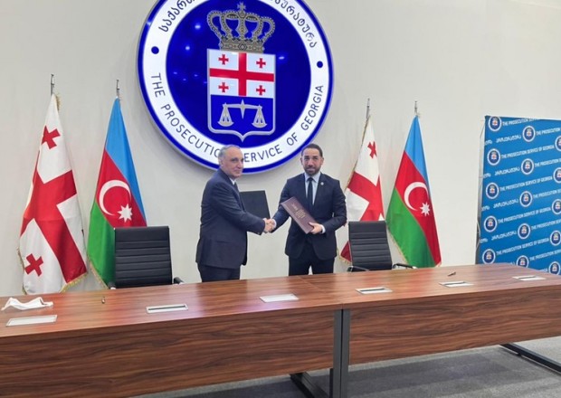 Kamran Əliyev gürcüstanlı həmkarı ilə görüşdü- FOTO