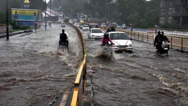 Hindistanda musson yağışları 4 nəfərin ölümünə səbəb oldu