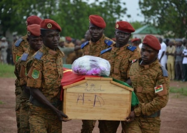 Nigerdə silahlılar 29 hərbçini öldürdü