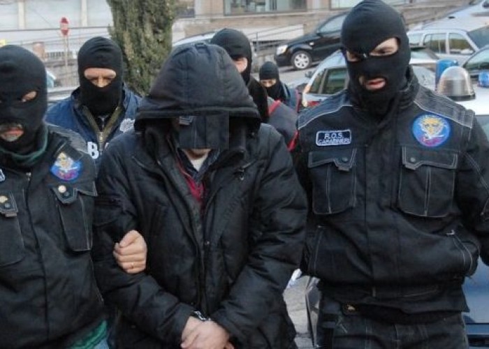 İtaliyada 32 mafiya üzvüsaxlanılıb