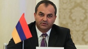 Ermənistanın baş prokuroru Rusiyaya gedir